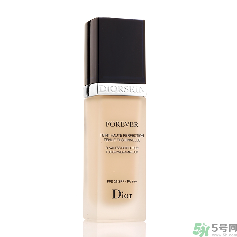 粉底液會悶痘嗎？粉底液會過敏嗎？