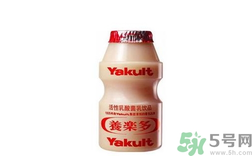 養(yǎng)樂多和酸奶哪個好？養(yǎng)樂多和酸奶的區(qū)別