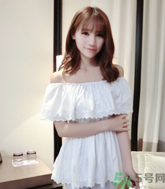 一字肩的衣服內(nèi)衣怎么穿？一字肩的衣服里面穿什么內(nèi)衣？