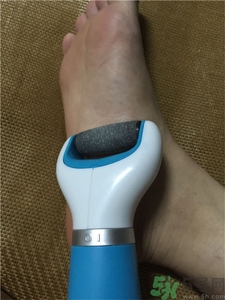 爽健scholl絲柔電動修足機(jī)好用嗎?爽健scholl絲柔電動修足機(jī)怎么樣?