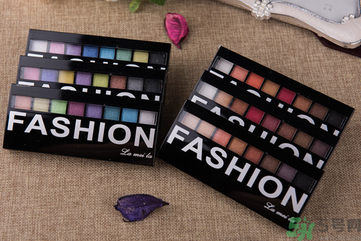 眼影里面的亮粉有害嗎？眼影里有滑石粉有害嗎？