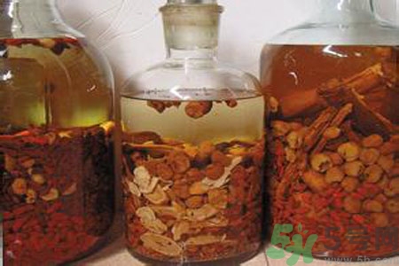 藥酒需要泡多長(zhǎng)時(shí)間？泡藥酒的方法有哪些？