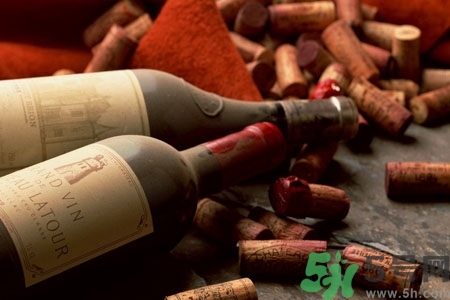 紅酒開(kāi)瓶器怎么用？沒(méi)有開(kāi)瓶器怎么開(kāi)紅酒？