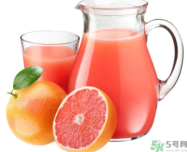 西柚怎么吃？西柚和什么榨汁好喝？