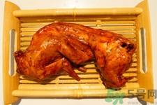 兔肉不能和什么一起吃？什么人不能吃兔肉？