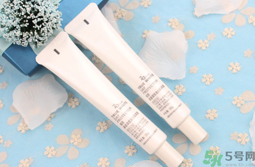 隔離霜用手還是海綿涂？涂隔離霜的正確手法