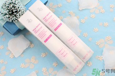 隔離霜用手還是海綿涂？涂隔離霜的正確手法