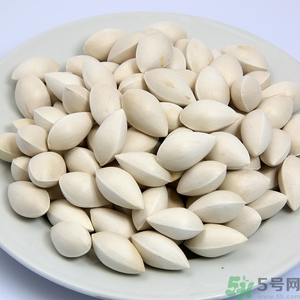 孕婦能吃白果嗎?孕婦吃白果對胎兒影響嗎? 孕婦能吃白果嗎?孕婦吃白果對胎兒影響嗎?