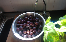 巨峰葡萄怎么挑？巨峰葡萄怎么洗？