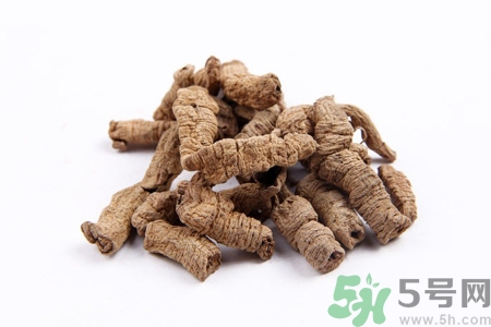 巴戟天的功效與作用及食用方法 巴戟天的功效與作用及食用方法