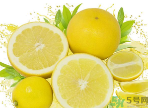 吃柚子能喝牛奶嗎?柚子可以和牛奶一起吃嗎? 吃柚子能喝牛奶嗎?柚子可以和牛奶一起吃嗎?