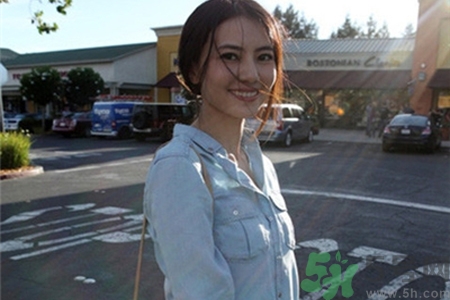 襯衣怎么洗不皺？洗衣機(jī)如何洗襯衫不會(huì)皺？