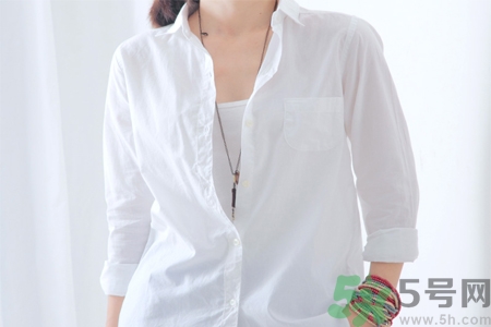 白襯衫怎么洗？洗白襯衫需要注意什么？