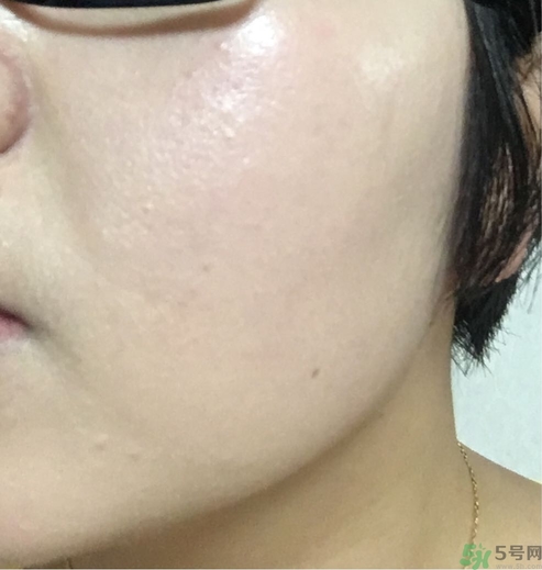 bobbi brown芭比波朗粉底液多少錢(qián)? bobbi brown芭比波朗粉底液多少錢(qián)?