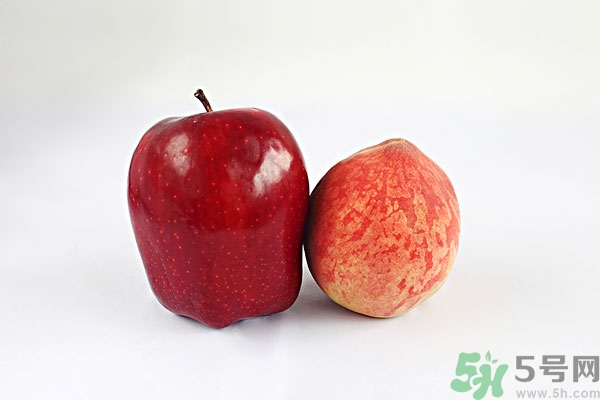 蘋果和桃子能一起榨汁嗎？蘋果和桃子能一起煮嗎？