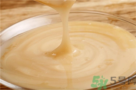 蜂蜜結塊了怎么融?蜂蜜結晶了怎么融化?