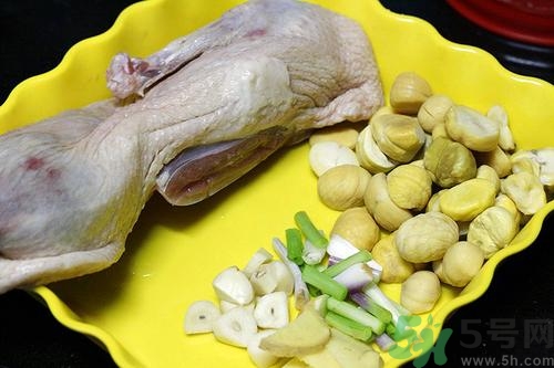 板栗燜鴨怎么做?板栗燜鴨的營養(yǎng)價(jià)值