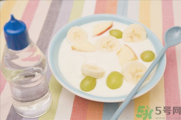 蘋果和酸奶能一起吃嗎？蘋果和酸奶能一起榨汁嗎？