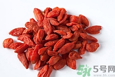 枸杞一天吃多少為宜？枸杞什么時候吃最好？