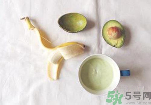 牛油果和香蕉可以一起吃嗎？牛油果和香蕉一起吃多少合適？