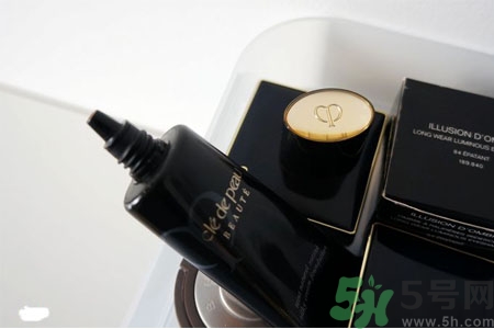 cpb亮潤粉霜多少錢？cpb亮潤粉霜專柜價格多少？