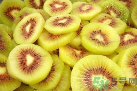獼猴桃怎么去皮？如何挑選獼猴桃？