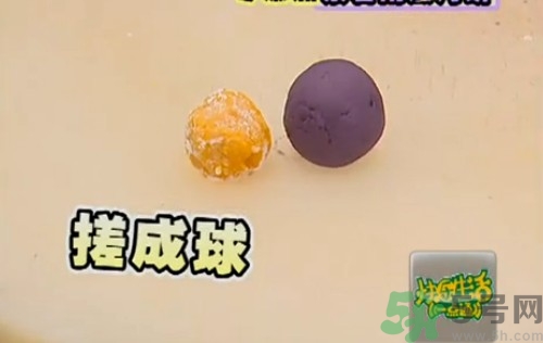 水晶月餅用的什么粉？水晶月餅的做法及配方