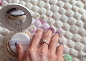 歐蕙氣墊cc色號(hào)分幾個(gè)？ohui氣墊cc霜色號(hào)試色？