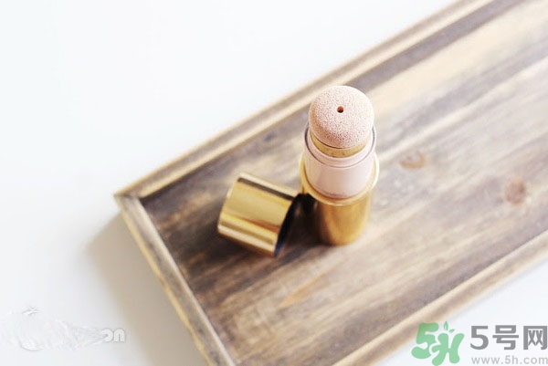 estee lauder氣墊粉底棒怎么樣？雅詩蘭黛氣墊粉底棒好用嗎？