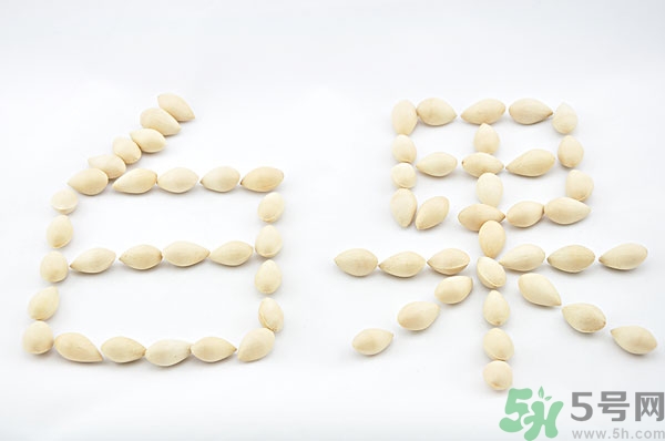 白果能治療婦科病嗎?白果怎么吃治療婦科病 白果能治療婦科病嗎?白果怎么吃治療婦科病
