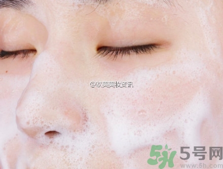 dillydelight荔枝潔面膜怎么樣？韓國(guó)荔枝面膜使用方法？