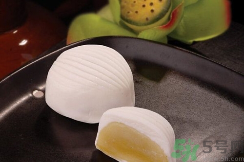 廣式月餅皮粘手怎么辦?月餅皮太軟粘怎么辦 廣式月餅皮粘手怎么辦?月餅皮太軟粘怎么辦