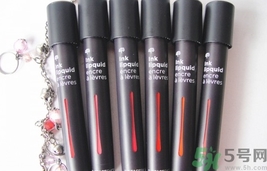 菲詩(shī)小鋪水墨絢染水潤(rùn)唇彩怎么樣？菲詩(shī)小鋪唇彩好用嗎？