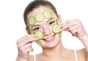 貼黃瓜片后要洗臉嗎？敷黃瓜片后需要洗臉嗎？