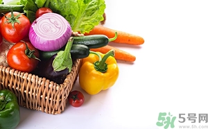 蘋果和黃瓜能一起吃嗎？蘋果和黃瓜能一起榨汁嗎？