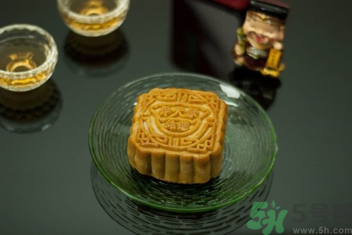 吃五仁月餅會胖嗎?一個五仁月餅的熱量是多少 吃五仁月餅會胖嗎?一個五仁月餅的熱量是多少