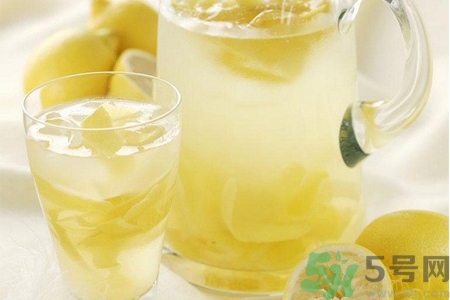 檸檬水是堿性食物嗎？檸檬水是酸性還是堿性？