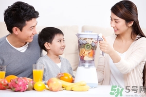 蘋果和火龍果哪個(gè)減肥？蘋果和火龍果可以一起榨汁嗎？