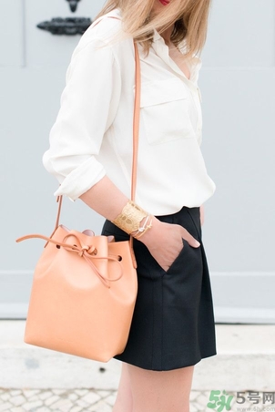 Mansur Gavriel水桶包價(jià)格多少錢？Mansur Gavriel水桶包尺寸大小