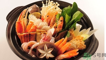 吃海鮮胸部會(huì)變大嗎？吃海鮮會(huì)得乳腺膿腫嗎？