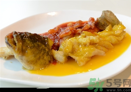 鱸魚可以放冰箱冷凍嗎?鱸魚冷藏還是冷凍? 鱸魚可以放冰箱冷凍嗎?鱸魚冷藏還是冷凍?