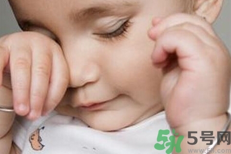 流行性腮腺炎的表現(xiàn)有哪些？?流行性腮腺炎飲食怎么調(diào)理？