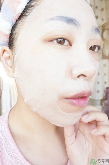 ahc面膜敷完要洗嗎？ahc面膜用完需要洗嗎？