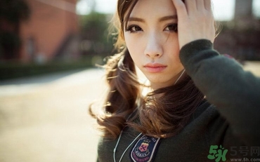 紋眉后多久恢復(fù)自然？紋眉多久能變得自得自然？