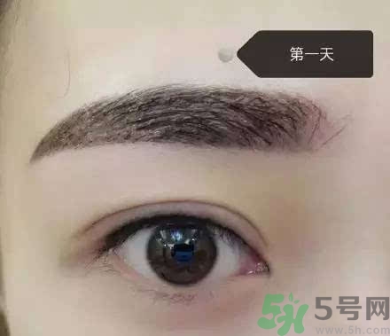 紋眉后多久恢復(fù)自然？紋眉多久能變得自得自然？