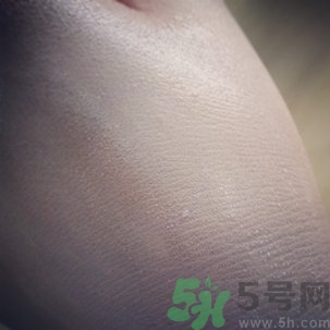 dr.jart銀管和黑管的區(qū)別？蒂佳婷銀色bb和黑色bb哪個(gè)好？