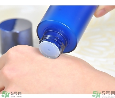 ahc水乳好用嗎？ahc水乳怎么樣？