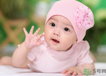 寶寶拉綠屎怎么回事？寶寶拉綠屎怎么辦？