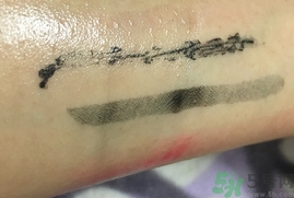 歐萊雅三合一魔術(shù)水用完要洗掉嗎?