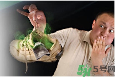 腳臭用什么泡腳好？中藥泡腳藥方